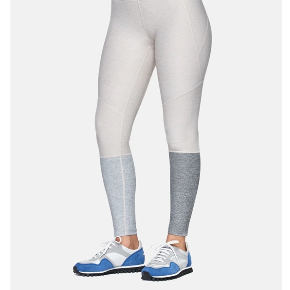 Outdoor Voices 7/8 Dipped Leggings